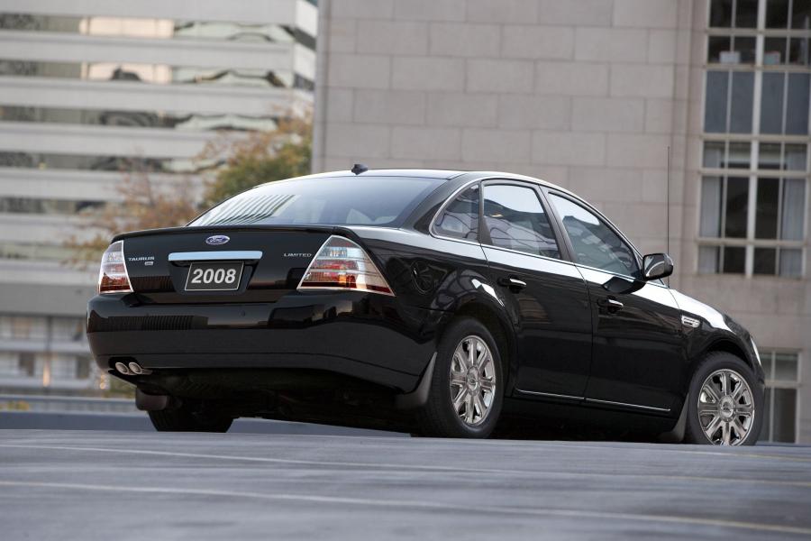  Ford Taurus 2008 года  (фото 36 из 57)